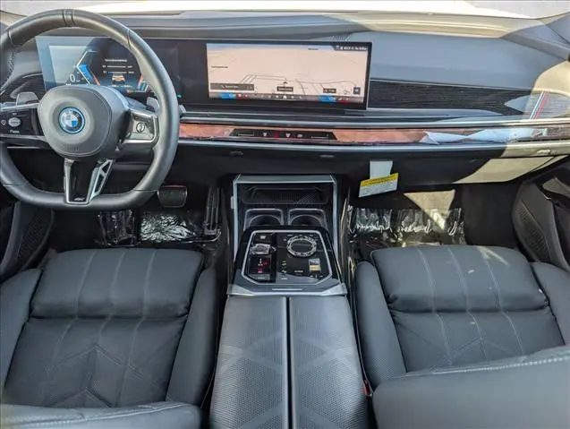 2026 BMW 750e - $96,777