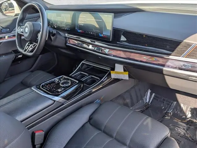 2026 BMW 750e - $96,777