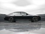 2025 7 Series Thumbnail 26