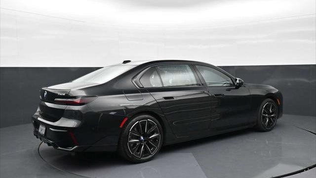 2025 BMW 7 Series 750e xDrive