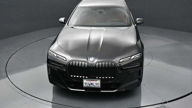 2025 BMW 7 Series 750e xDrive