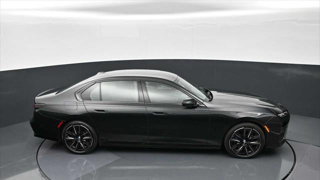 2025 BMW 7 Series 750e xDrive