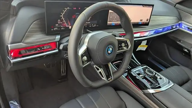 2026 BMW 7 Series 750e xDrive