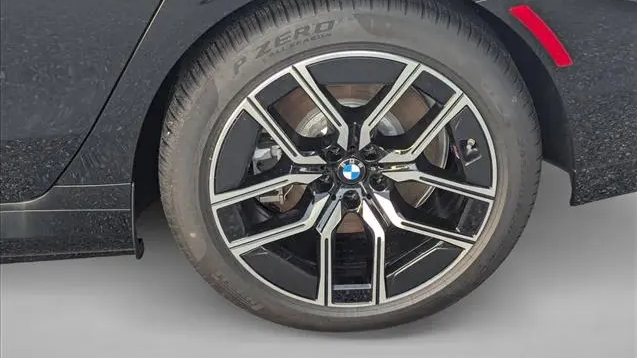 2026 BMW 7 Series 750e xDrive