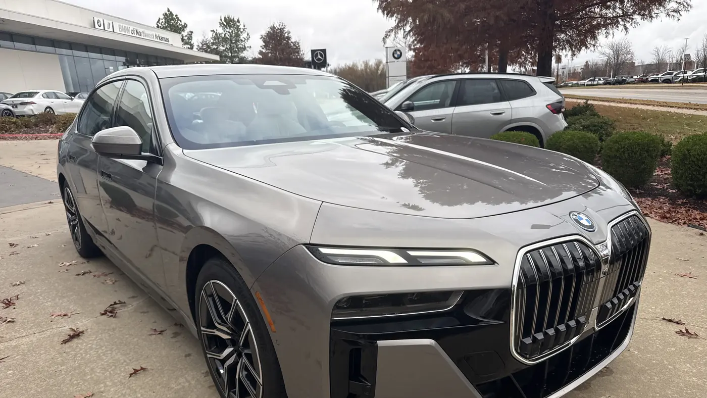 2026 BMW 7 Series 750e xDrive