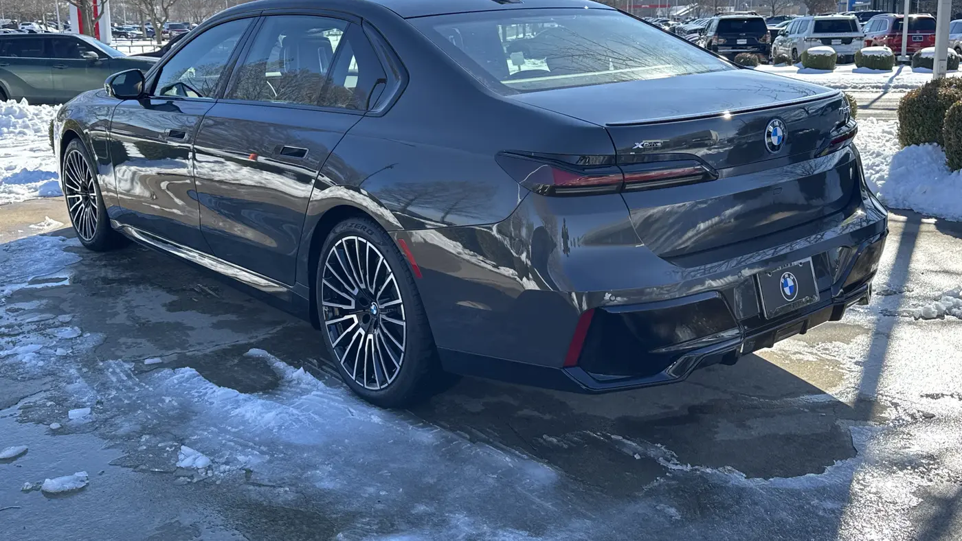2026 BMW 7 Series 750e xDrive