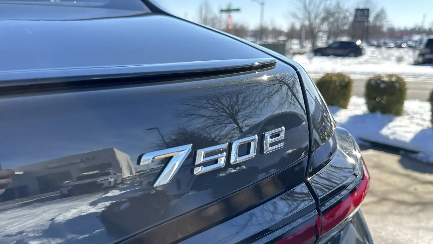 2026 BMW 7 Series 750e xDrive