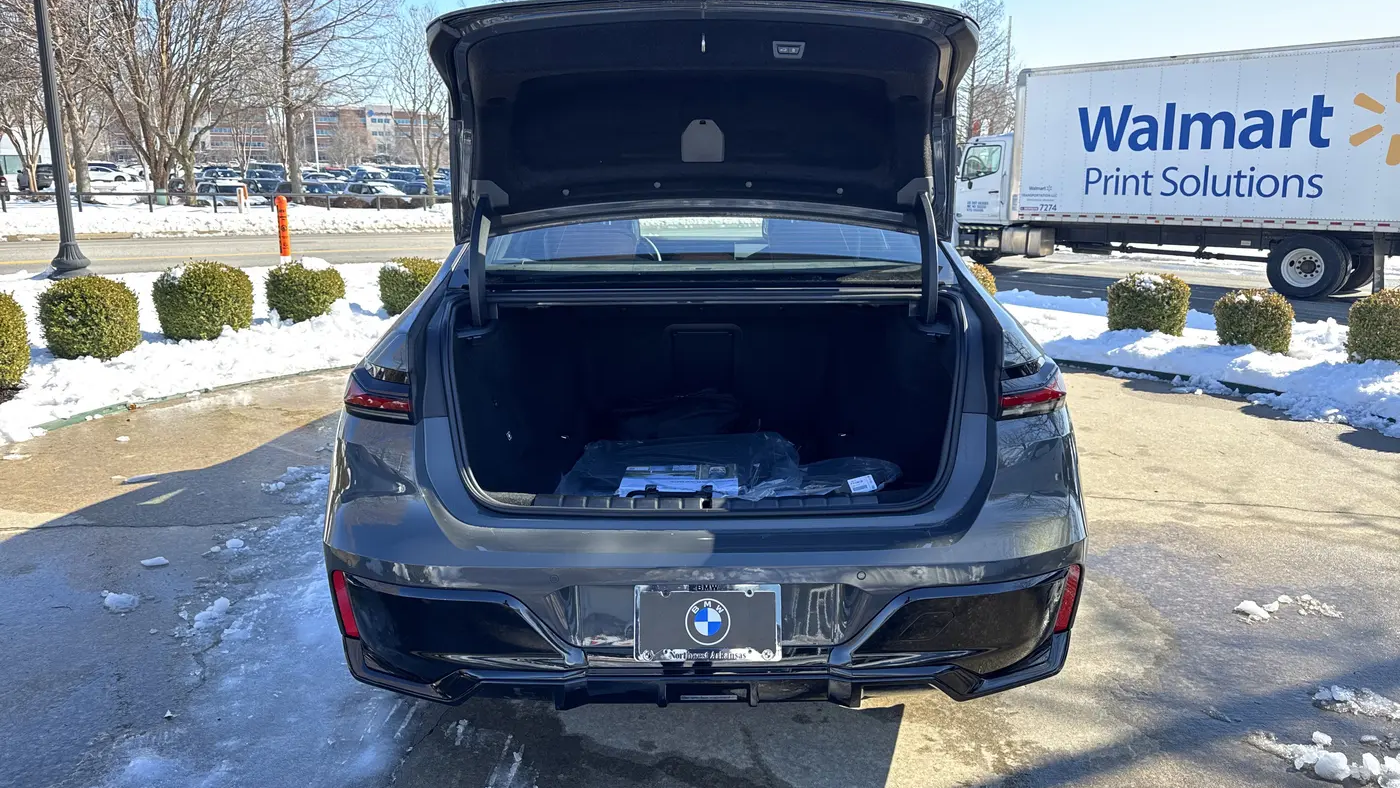 2026 BMW 7 Series 750e xDrive