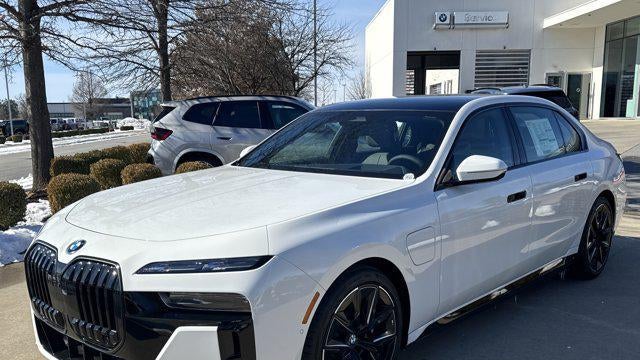 Preowned 2026 BMW 7 Series 750e xDrive for Sale