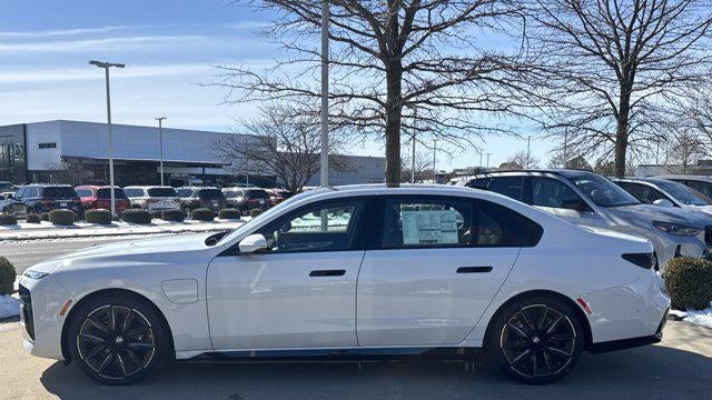 2026 BMW 7 Series 750e xDrive
