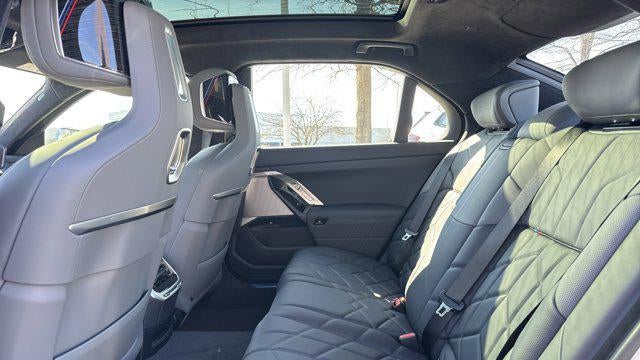 2026 BMW 7 Series 750e xDrive