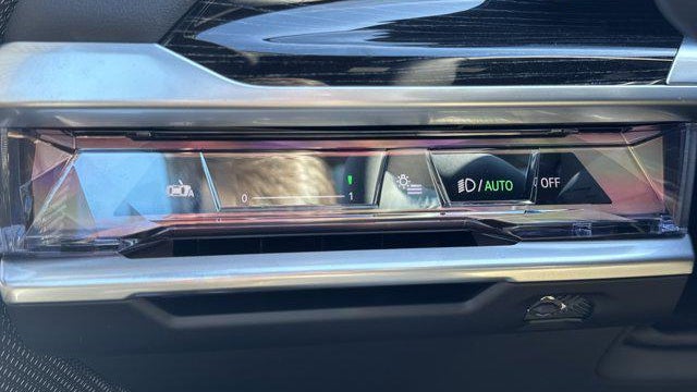 2026 BMW 7 Series 750e xDrive