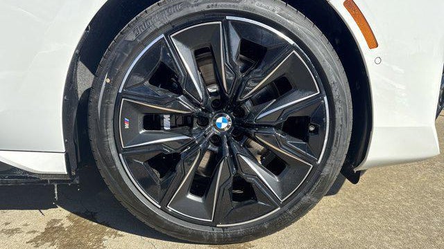 2026 BMW 7 Series 750e xDrive