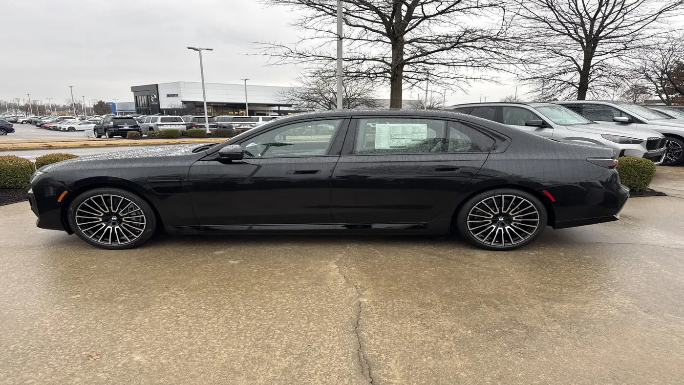 2026 BMW 7 Series 750e xDrive