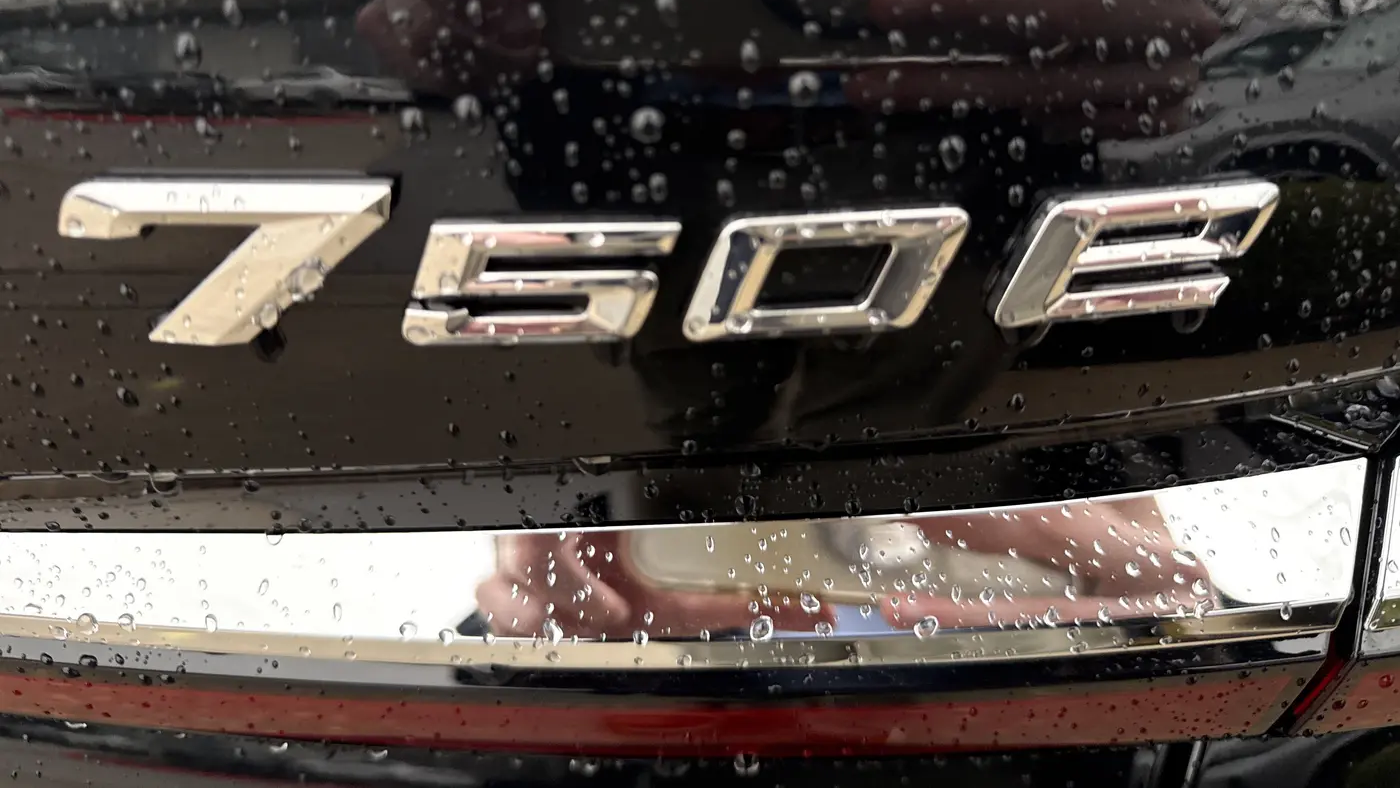 2026 BMW 7 Series 750e xDrive