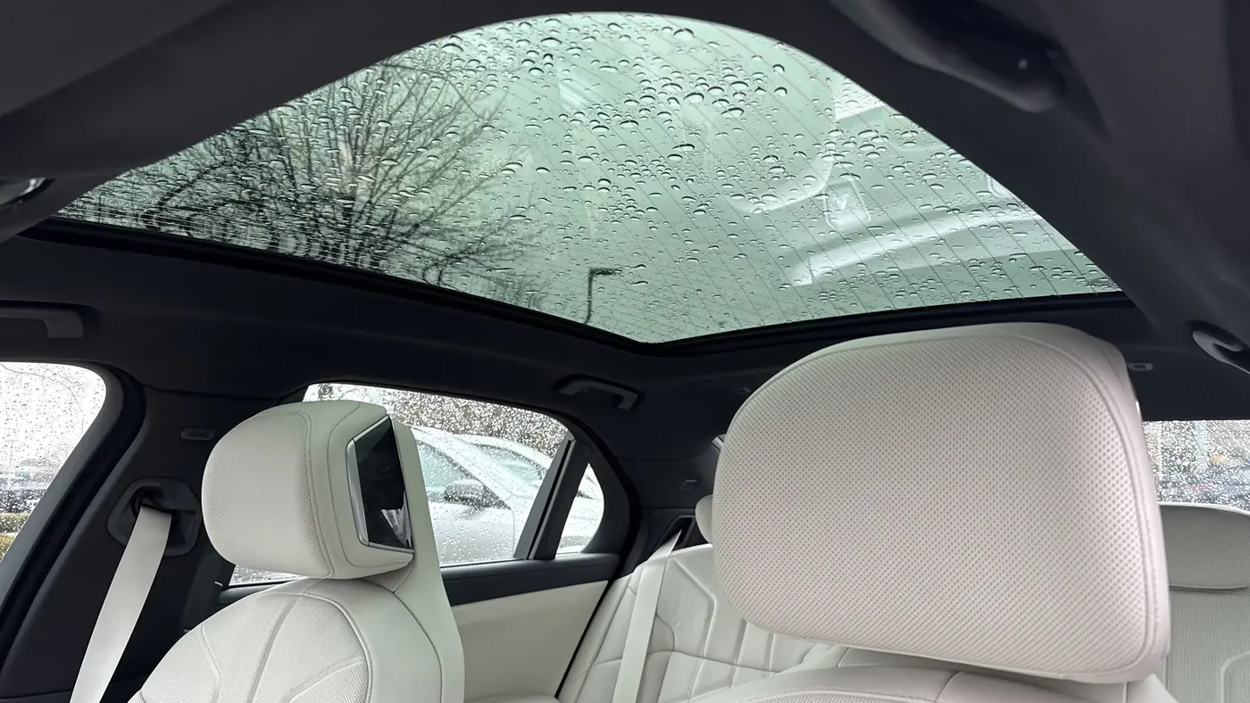 2026 BMW 7 Series 750e xDrive