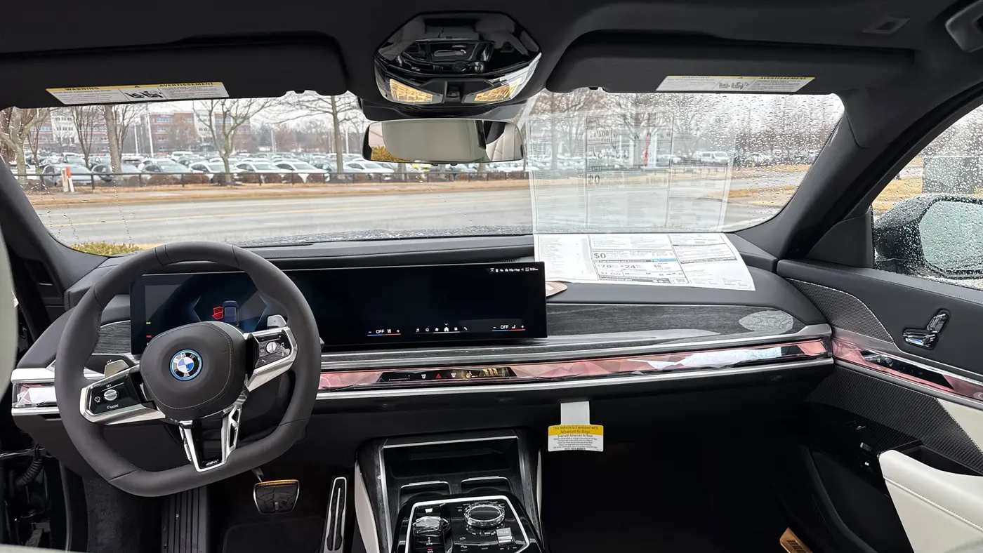 2026 BMW 7 Series 750e xDrive