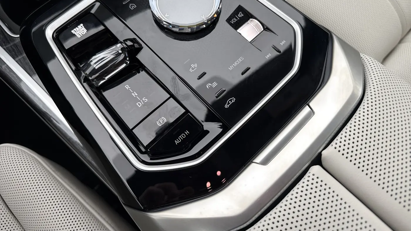 2026 BMW 7 Series 750e xDrive