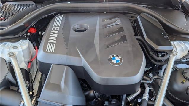2025 BMW 5 Series 530i