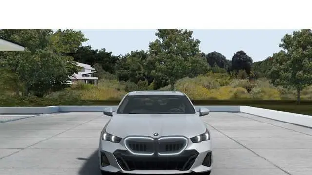 2026 BMW 5 Series 530i