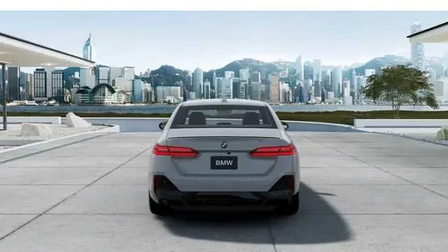 2026 BMW 5 Series 530i