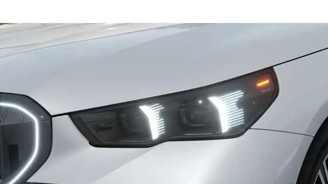 2026 BMW 5 Series 530i