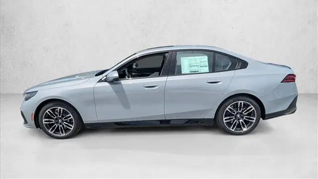 2027 BMW 5 Series 530i