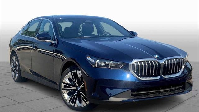 2026 BMW 5 Series 530i