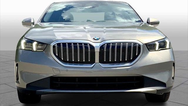 2026 BMW 5 Series 530i