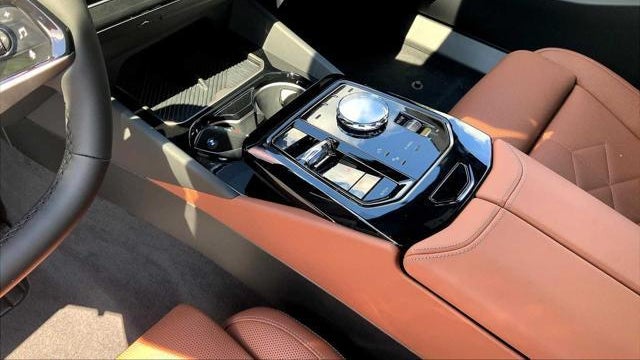2026 BMW 5 Series 530i