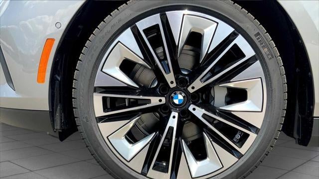 2026 BMW 5 Series 530i
