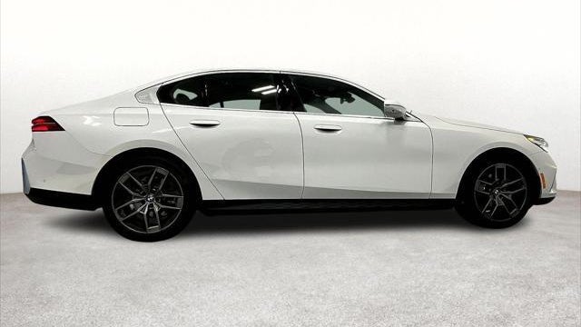 2026 BMW 5 Series 530i
