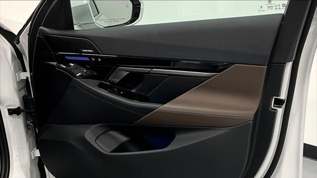 2026 BMW 5 Series 530i