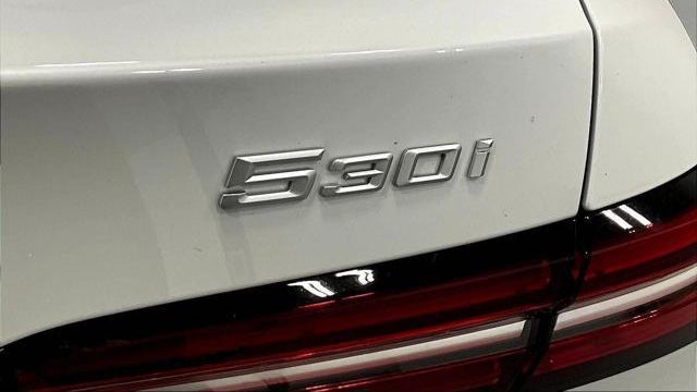 2026 BMW 5 Series 530i