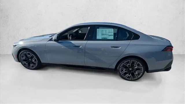 2026 BMW 5 Series 530i