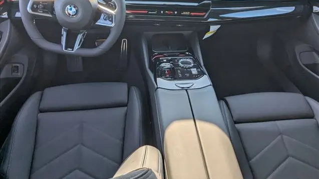 2026 BMW 5 Series 530i