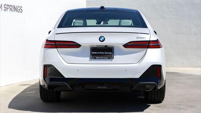 2027 BMW 5 Series 530i