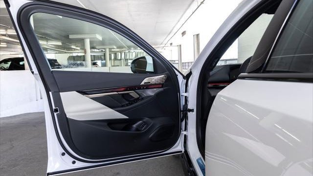 2027 BMW 5 Series 530i