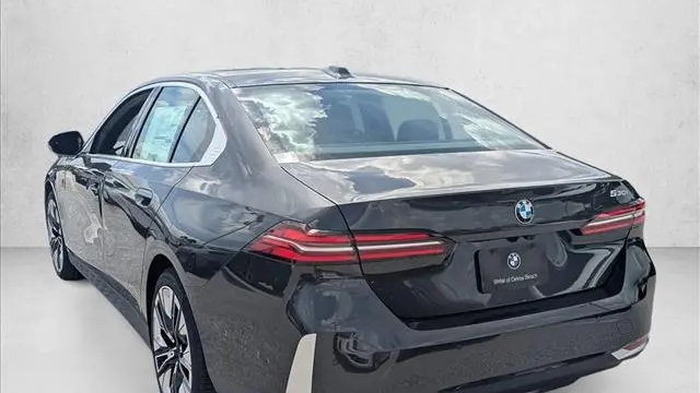 2026 BMW 5 Series 530i
