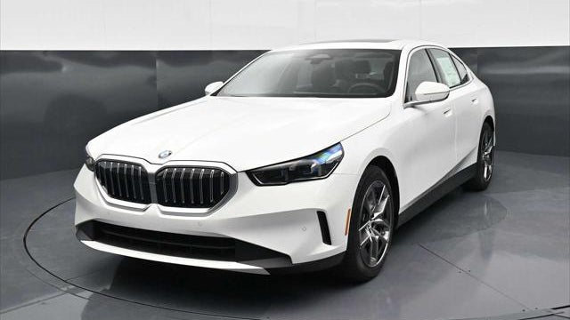 2026 BMW 5 Series 530i