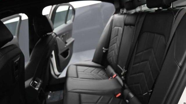 2026 BMW 5 Series 530i
