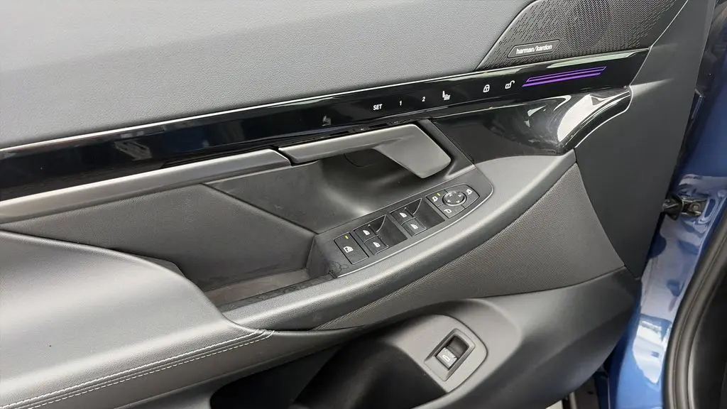 2024 BMW 5 Series 530i
