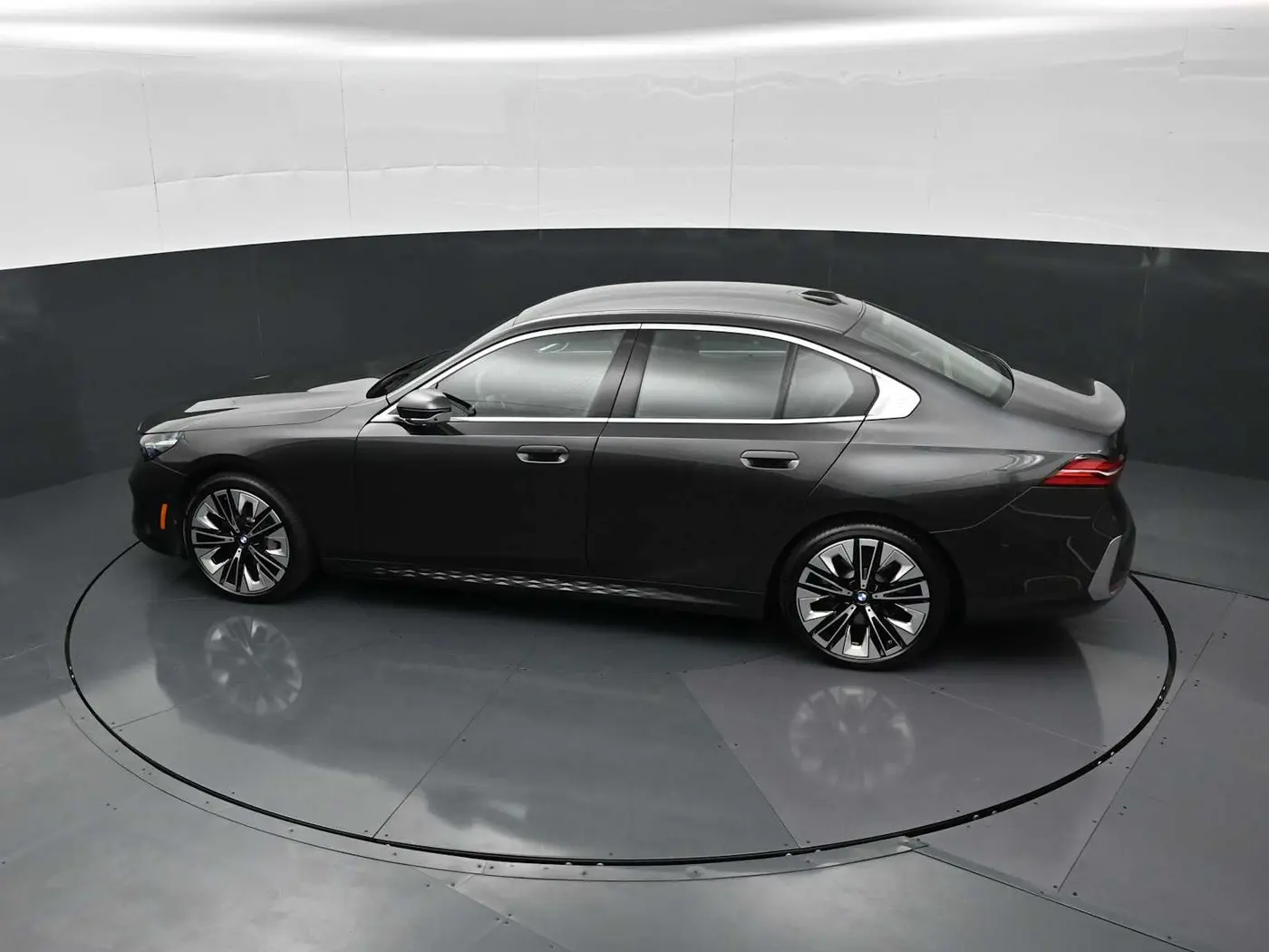 2026 BMW 530i - $59,681