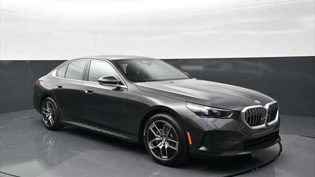 2026 BMW 5 Series 530i