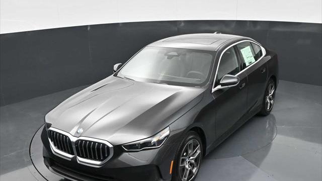 2026 BMW 5 Series 530i