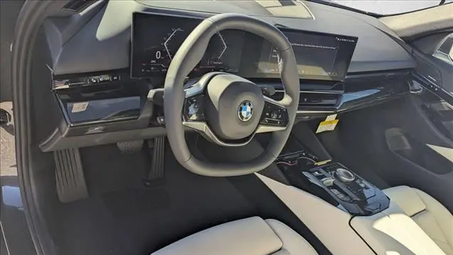 2026 BMW 5 Series 530i