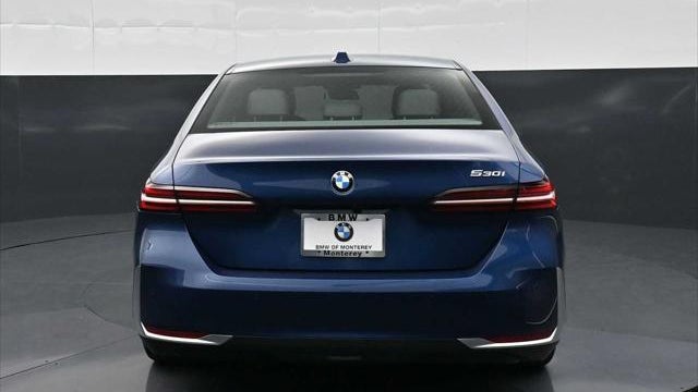 2027 BMW 5 Series 530i