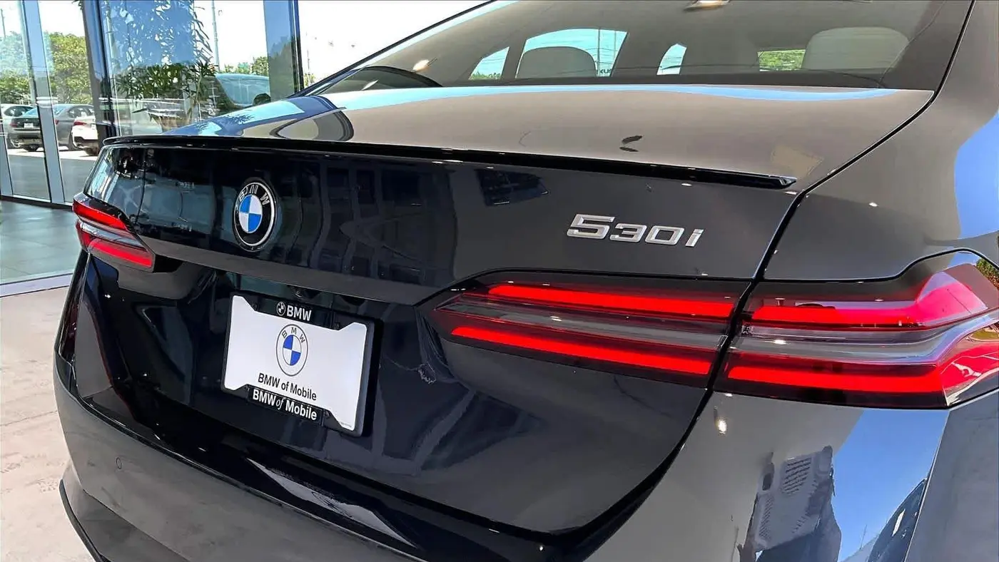 2027 BMW 5 Series 530i