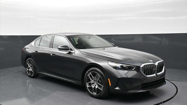 2026 BMW 5 Series 530i