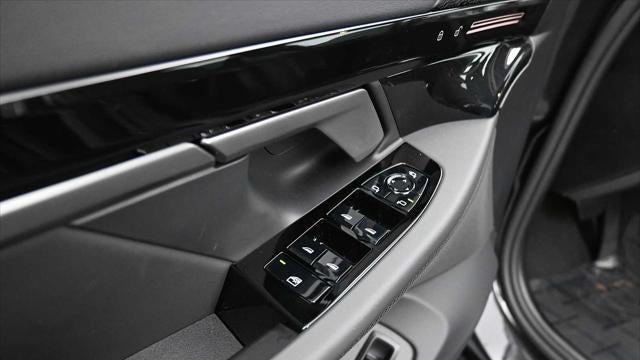 2026 BMW 5 Series 530i